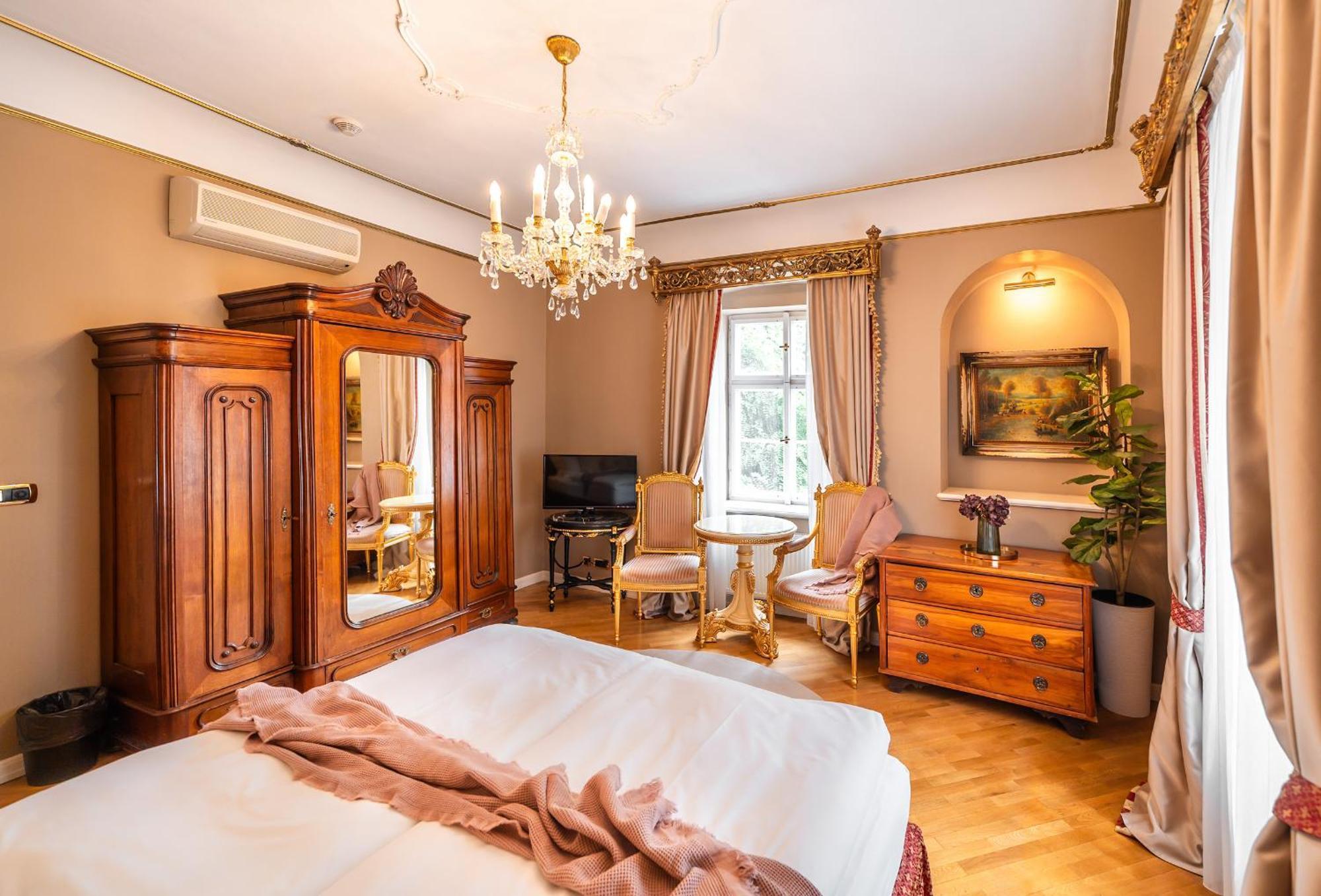 Aparthotel Nosticova Heritage